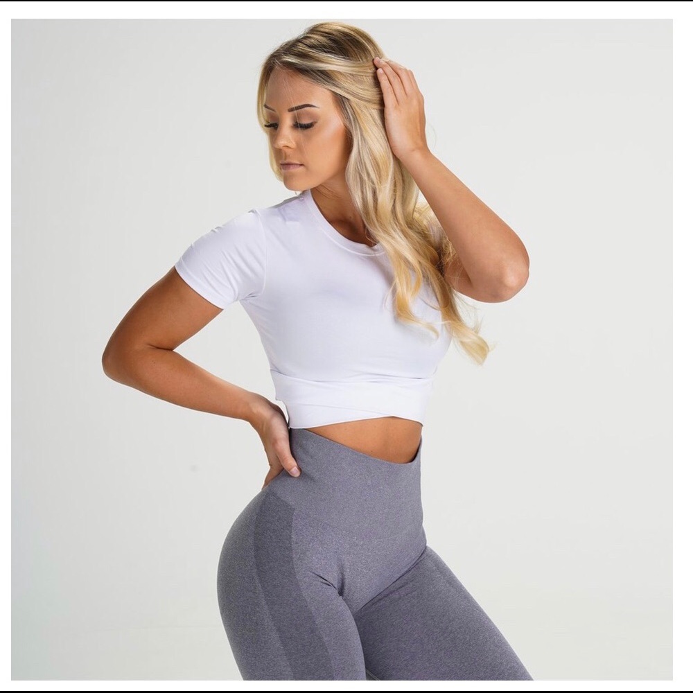 NVGTN Crossbody Tee
